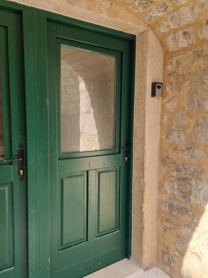 Studio Apartment Rosalie سبليت المظهر الخارجي الصورة